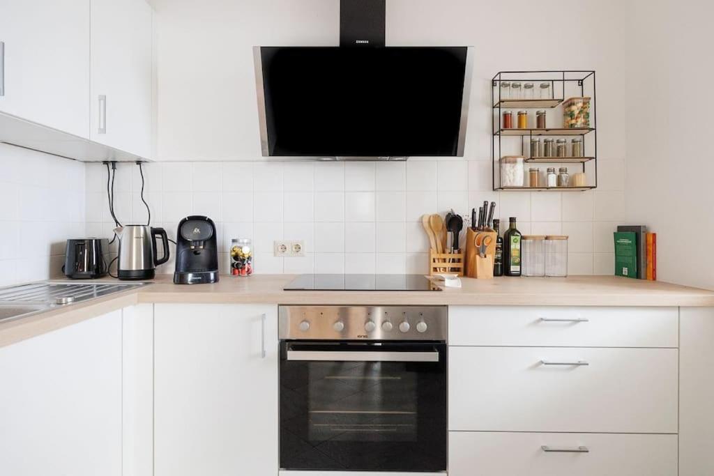 New! Cozy & Lovely Home In The 3Rd District Viena Exterior foto